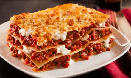 Hidangan Lasagna Daging Dan Keju Resep Favorit Keluarga