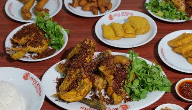 Ayam Rempah Kranggan: Kuliner Legendaris Jogja Memikat Lidah