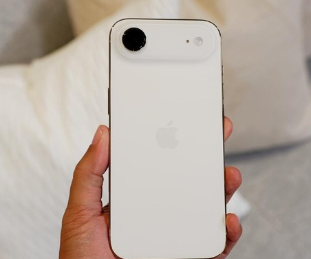 iPhone Air Modifikasi Hadir dengan Slot SIM Fisik