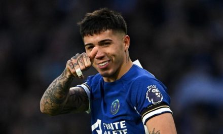Chelsea Mengguncang Bursa Transfer: Enzo Fernandez Dipagari Harga Fantastis