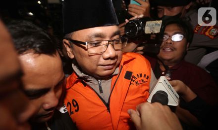 KPK Alihkan Penahanan Yaqut Cholil Qoumas ke Tahanan Rumah