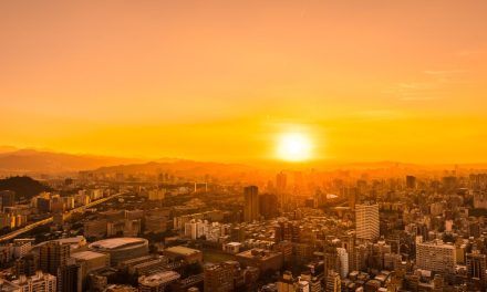 Indonesia 2026: Faktor Penyebab, Dampak, dan Imbauan BMKG