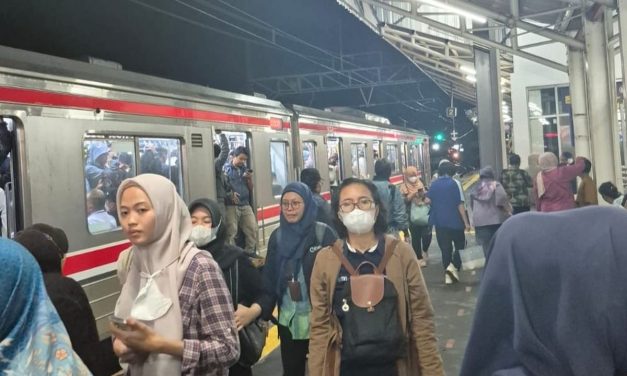 Gangguan KRL Lintas Bogor Teratasi, Aktivitas Kembali Normal