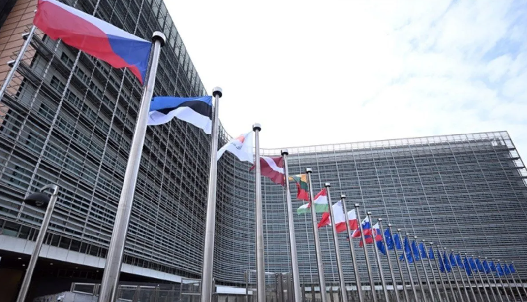 Eropa Tolak Desakan AS di Selat Hormuz, Pilih Diplomasi