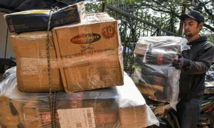 Lonjakan Belanja Ramadan Industri Logistik di Era E-Commerce