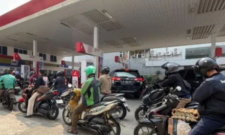 Kenaikan Harga Pertamax Kelas Menengah Gaya Hidup Keuangan
