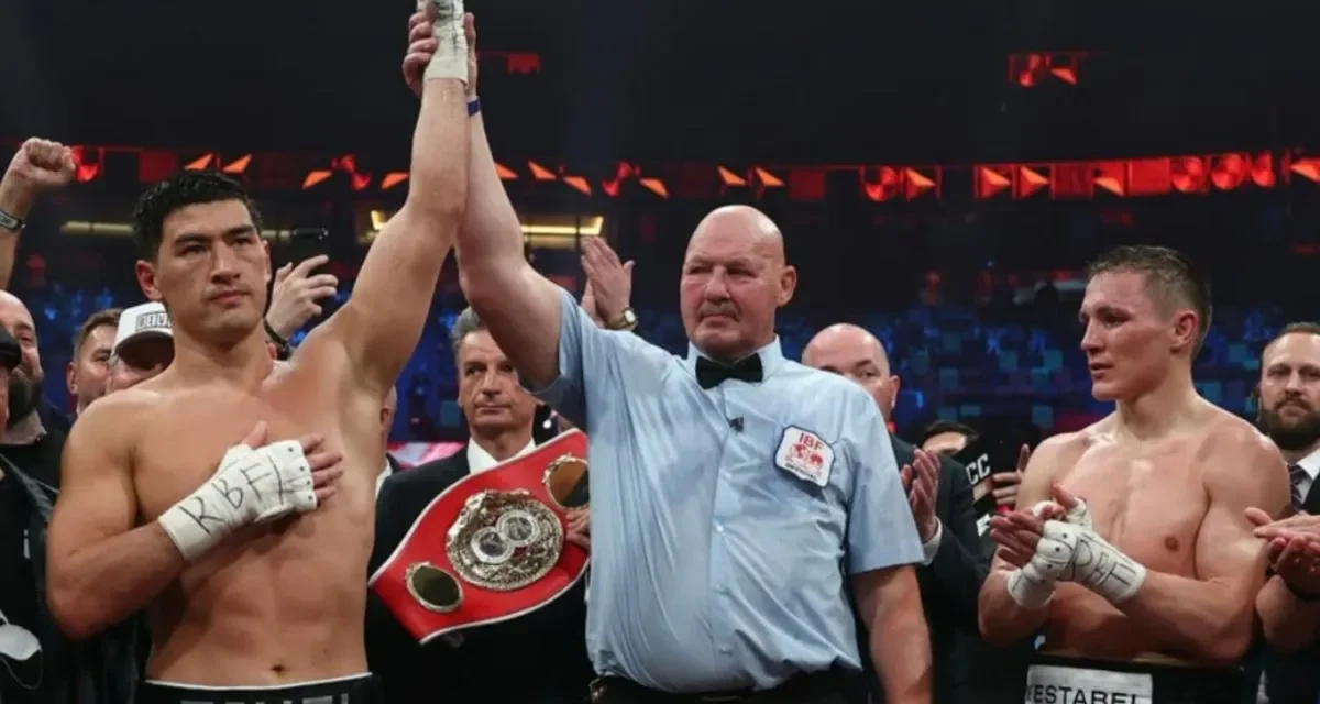 Dmitry Bivol Gelar Dunia Usai Dominasi Michael Eifert di Rusia