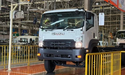 Isuzu Karawang Tembus 300 Ribu Unit, Siap Bidik Target Baru
