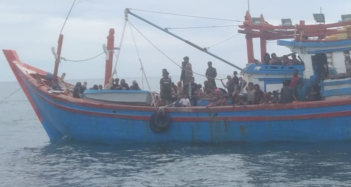 Dua Kapal Pengungsi Rohingya Diduga Tenggelam, Lebih dari 500 Orang Terancam Tewas