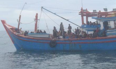 Dua Kapal Pengungsi Rohingya Diduga Tenggelam, Lebih dari 500 Orang Terancam Tewas