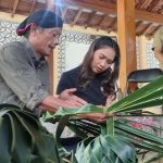 Desa Wisata Tinalah Hadirkan Pengalaman Membuat Suvenir Sendiri untuk Wisatawan
