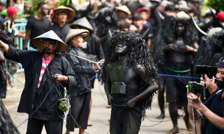 Tradisi Kebo-Keboan Banyuwangi Tetap Lestari, Ribuan Warga Rayakan Syukur Panen