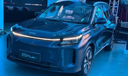 DFSK E5 Plus Siap Debut, SUV Hybrid dengan Fitur Melimpah