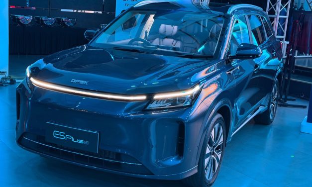 DFSK E5 Plus Siap Debut, SUV Hybrid dengan Fitur Melimpah