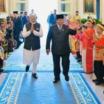 Momen Hangat Prabowo dan PM Modi di Istana Negara