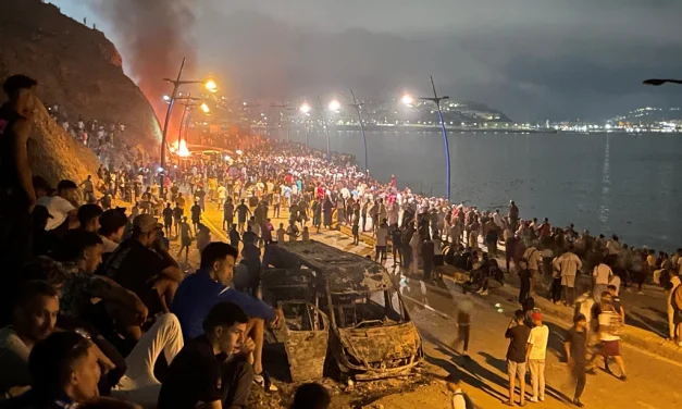 Gelombang Migran Maroko Menuju Ceuta Picu Krisis Baru Spanyol