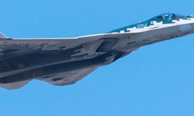 India Alihkan Fokus Pertahanan dari Su-57E Rusia ke Penguatan Su-30MKI dan AMCA
