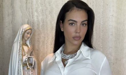 Georgina Rodríguez Menikah dengan Ronaldo, Tampil Sederhana Pakai Berlian Rp891 Miliar