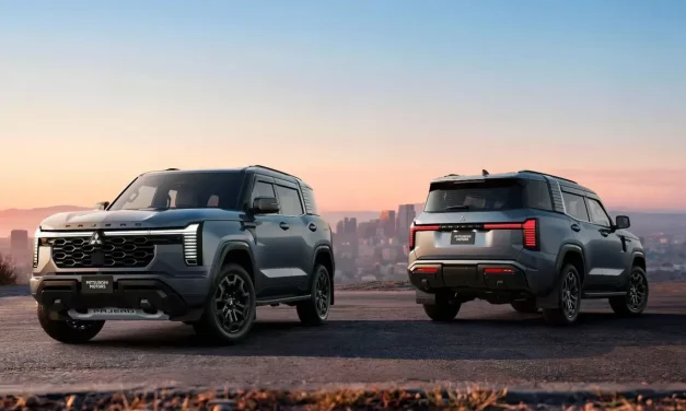 Mitsubishi Pajero Gen 5 Bawa Perubahan Besar, Ini Bedanya dengan Pajero Gen 4