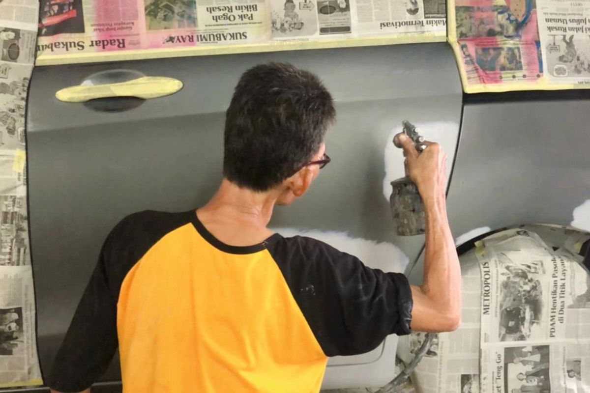 baret halus pada bodi mobil