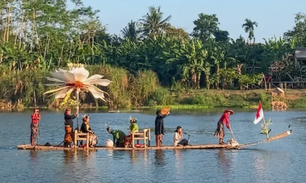 Manten Gethek Hidupkan Kembali Hubungan Masyarakat Banyumas dengan Sungai Serayu